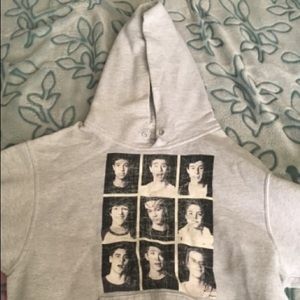 Magcon sweater